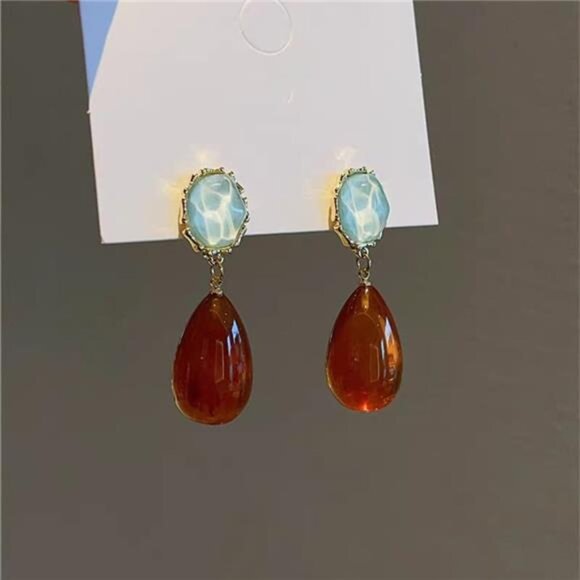 Vintage Amber Teardrop Earrings | Resin Waterdrop Statement Dangle Jewelry Gift - Picture 4 of 5